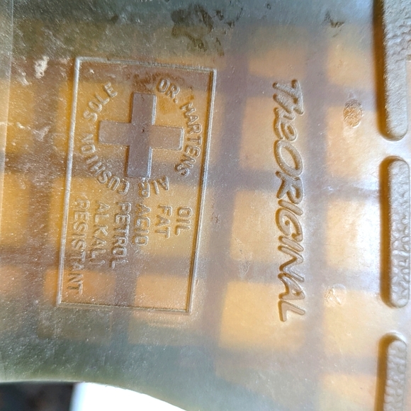 Dr. Marten's Chelsea, Black Boot, US 10 M - Picture 9 of 9